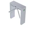 Tourniquet tripode standard LTT 303 vu en 3D, Inox 304, bras alu Ø 40 mm, contrôle d'accès piéton tertiaire et industriel.
